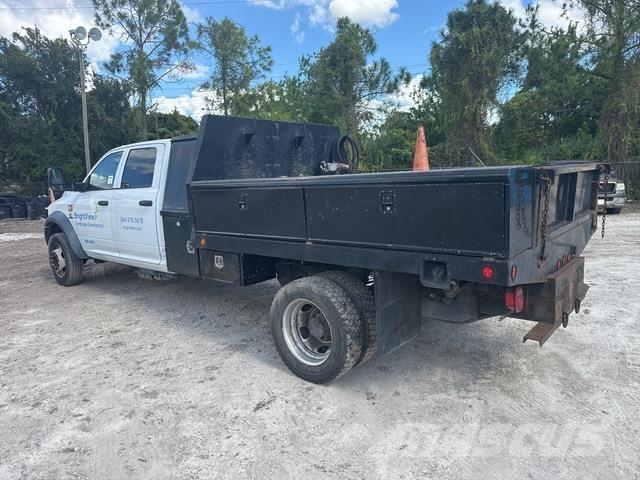 RAM 5500 Flakbilar