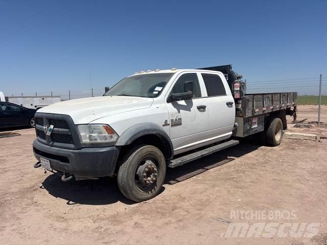 RAM 5500HD Flakbilar