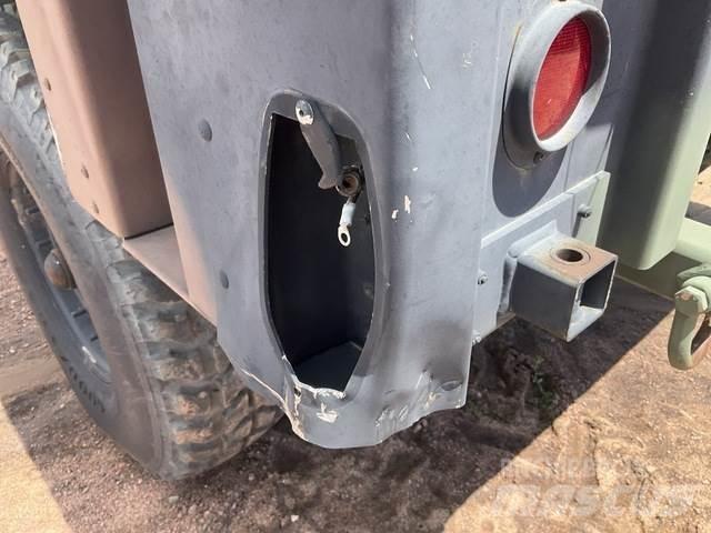  Raytheon M1102 Övriga släp