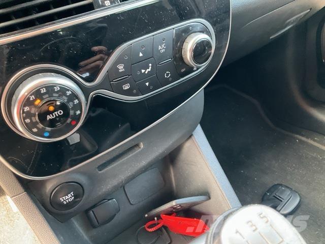 Renault Clio Personbilar