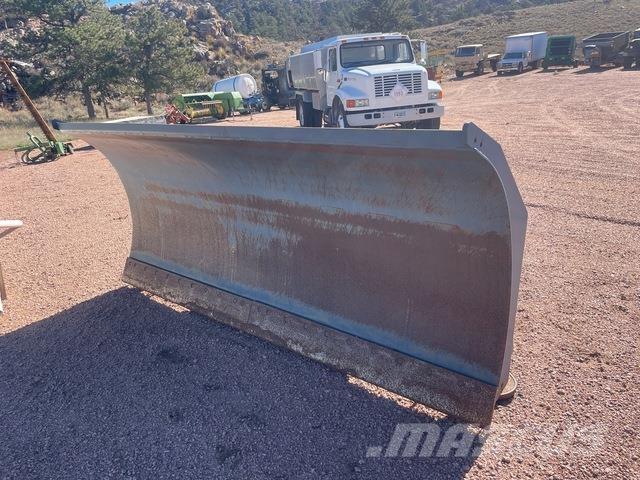  RY Ind. Snöblad och plogar