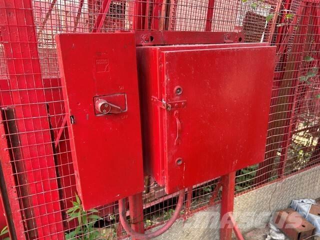 SAJ 9 Lyftblock, vinschar och materialhissar