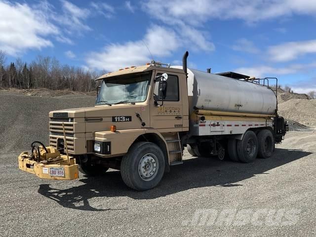 Scania 113H Cementbil