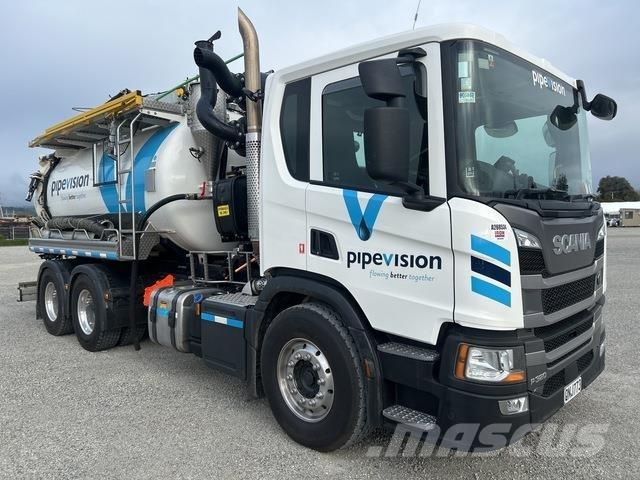 Scania P320 Slamsugningsbil
