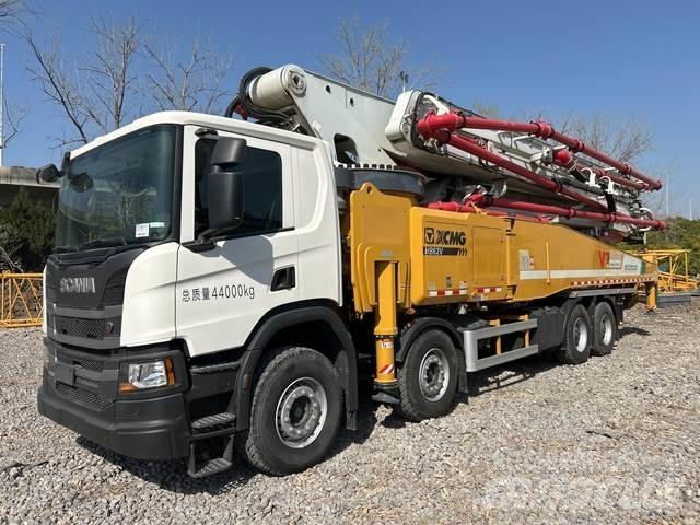 Scania P450 Lastbilar med betongpump