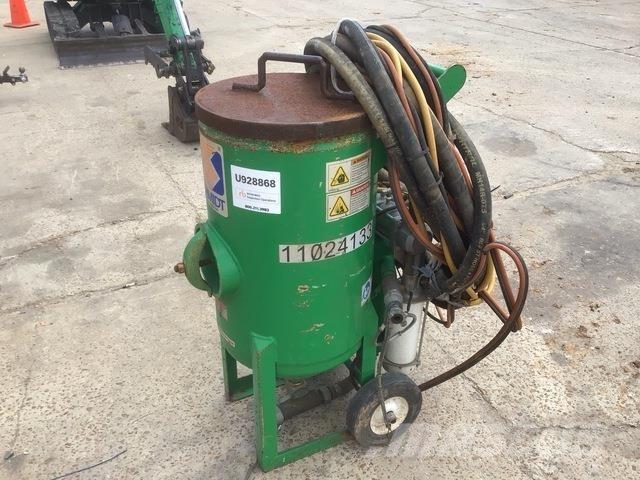 Schmidt 3.5CF Entreprenad - Övrigt