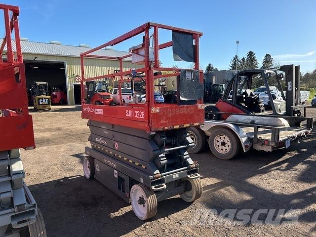 SkyJack 3226 Saxliftar