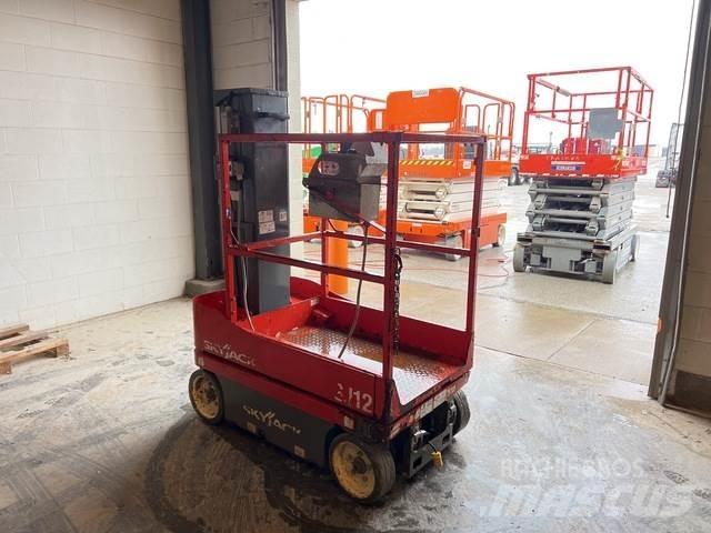 SkyJack SJ12 Personhissar och andra hissar