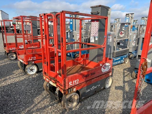 SkyJack SJ12 Personhissar och andra hissar