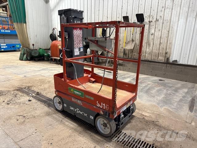 SkyJack SJ16 Personhissar och andra hissar
