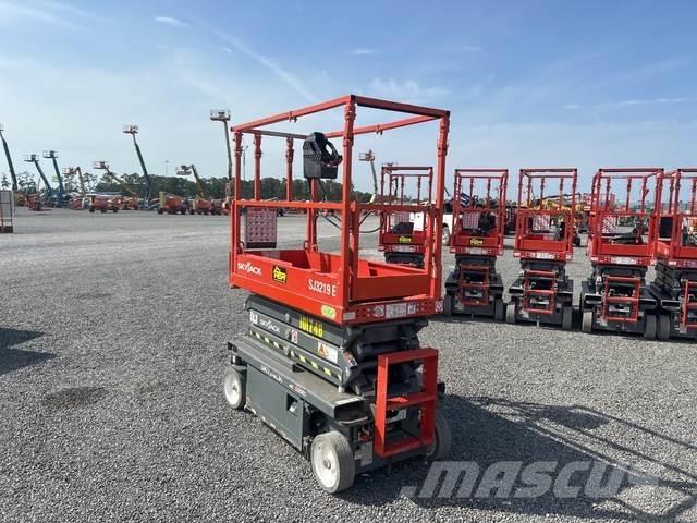SkyJack SJ3219 Saxliftar