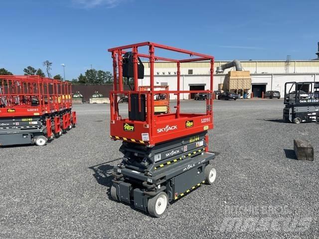 SkyJack SJ3219 Saxliftar