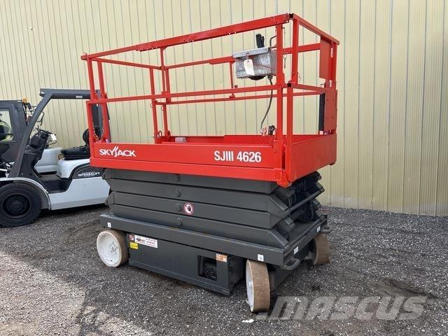 SkyJack SJ4626 Saxliftar