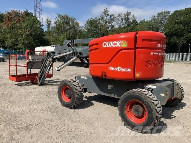 SkyJack SJ46AJ Bomliftar