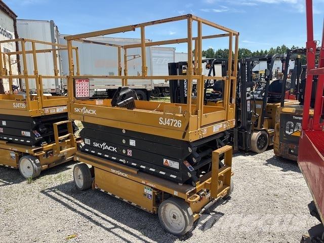 SkyJack SJ4726 Saxliftar