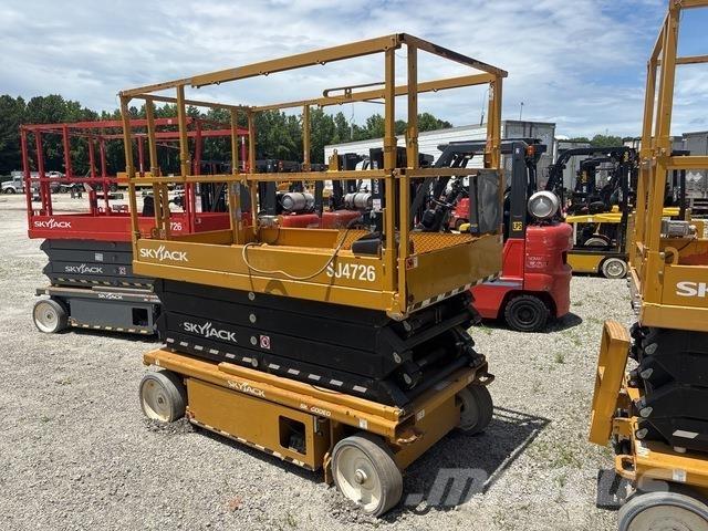 SkyJack SJ4726 Saxliftar
