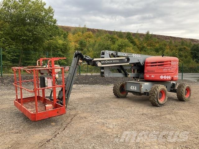 SkyJack SJ51AJ Bomliftar