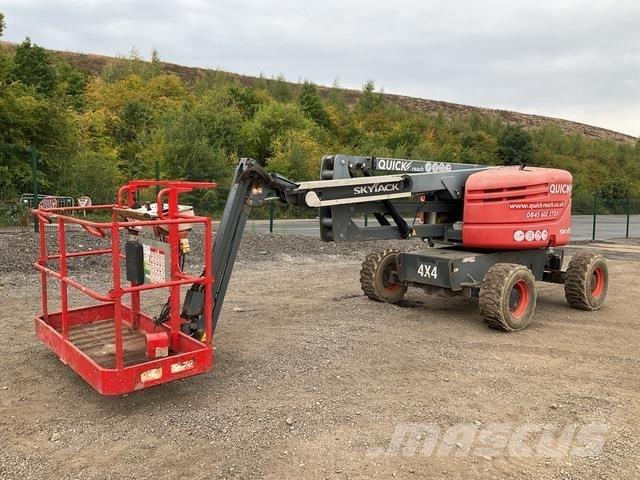 SkyJack SJ51AJ Bomliftar