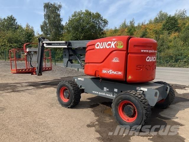 SkyJack SJ51AJ Bomliftar