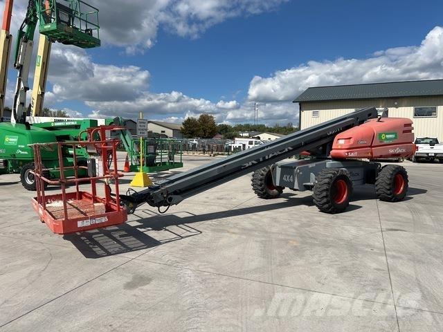 SkyJack SJ61T Teleskop bomliftar
