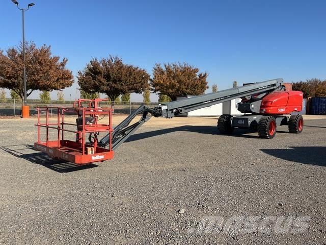 SkyJack SJ86T Bomliftar