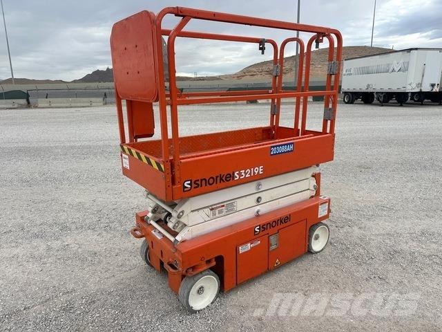Snorkel S3219E Saxliftar