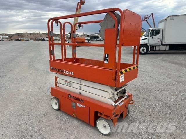 Snorkel S3219E Saxliftar