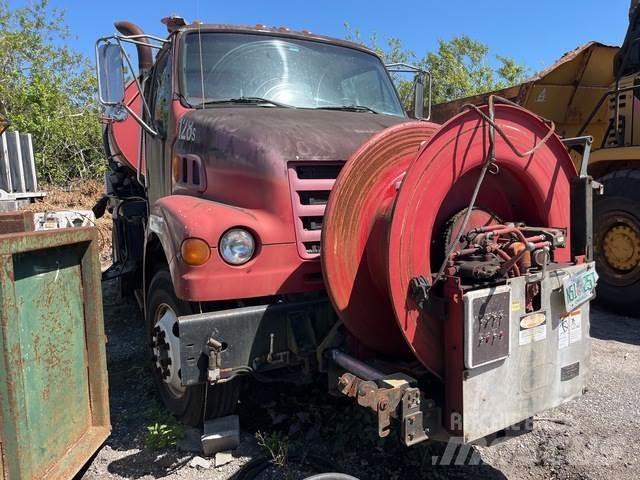Sterling L7500 Slamsugningsbil