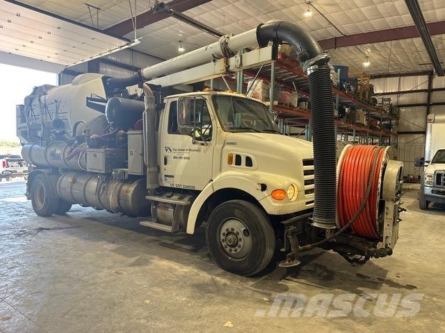 Sterling L7500 Slamsugningsbil