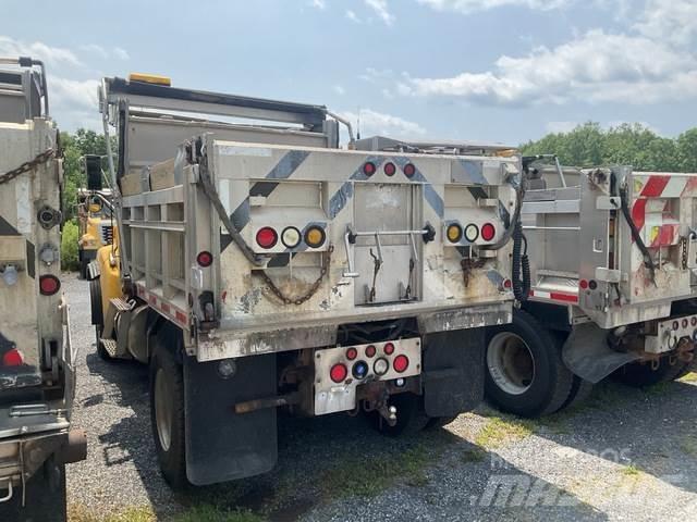 Sterling L8500 Tippbilar