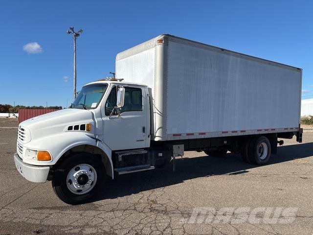 Sterling M7500 Skåpbilar