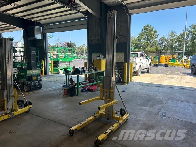 Sumner 2112 Lyftblock, vinschar och materialhissar