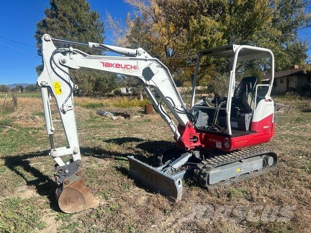 Takeuchi TB235 Bandgrävare