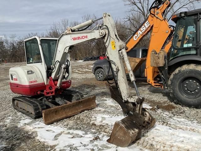 Takeuchi TB240 Bandgrävare