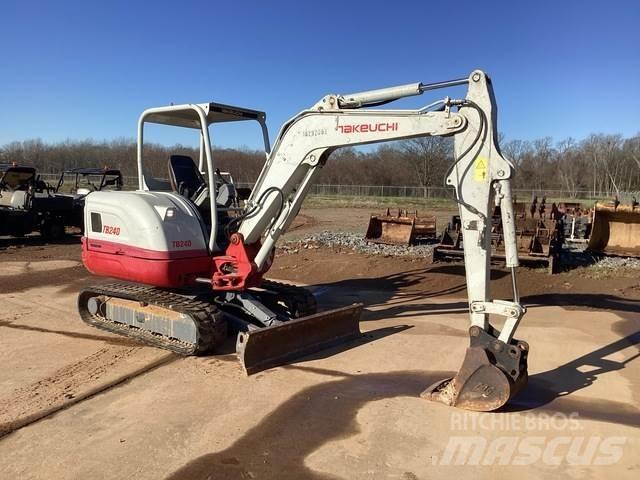 Takeuchi TB240 Bandgrävare