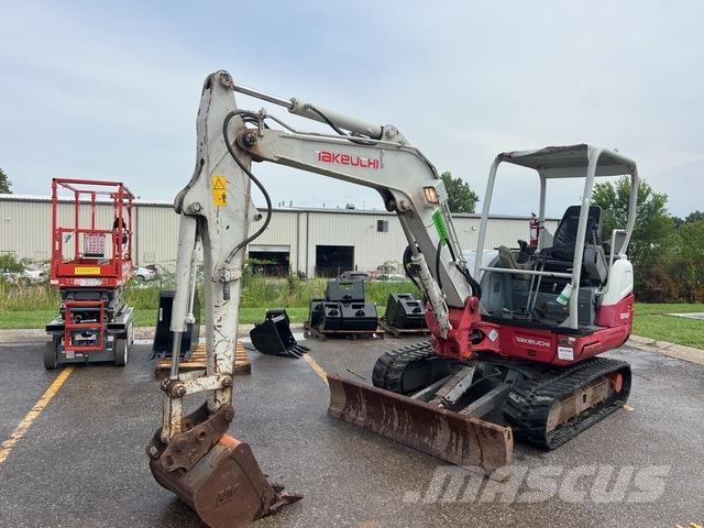 Takeuchi TB240 Bandgrävare