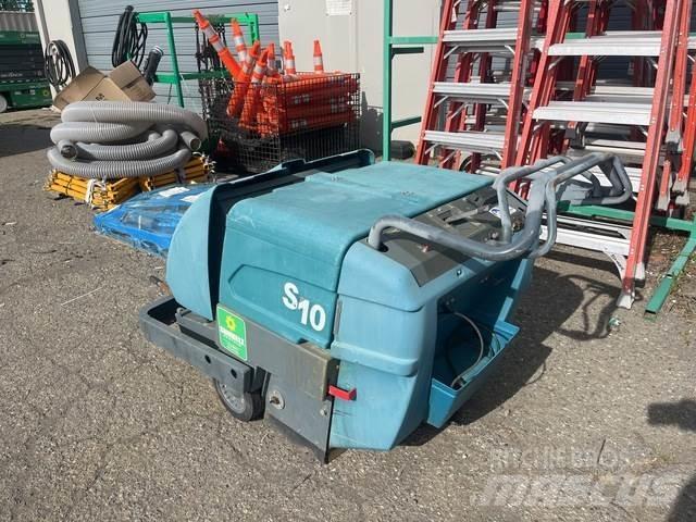 Tennant S10 Inomhus sopmaskiner