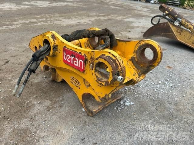 Teran TQC325 Redskapsfäste/ adaptrar