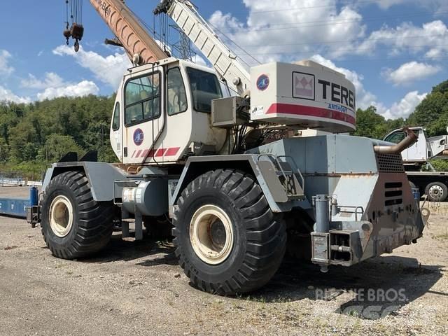 Terex RT335-1 Terrängkranar (Grov terräng)