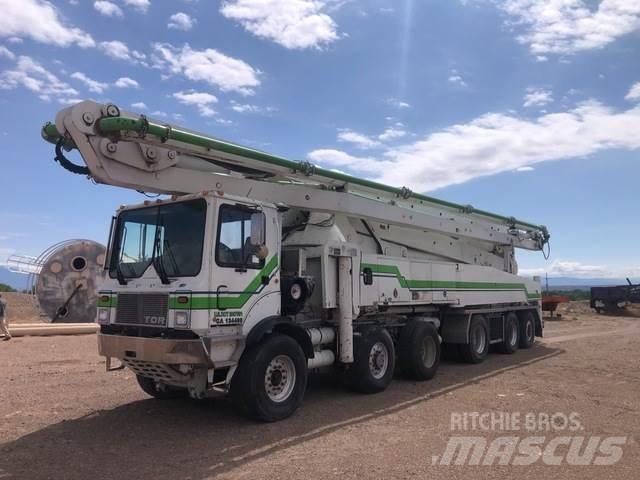 TOR T-63120-2 Lastbilar med betongpump