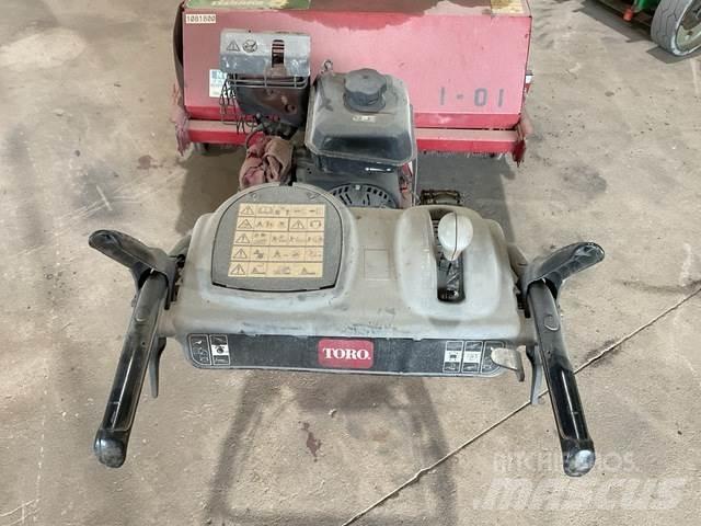 Toro 23740 Inomhus sopmaskiner