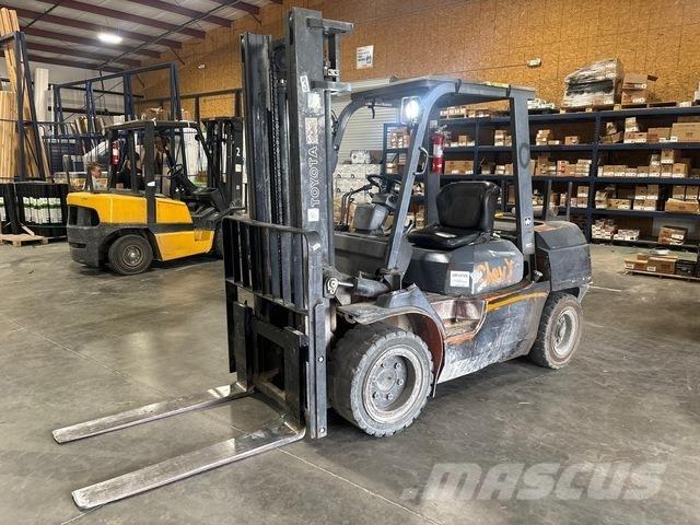 Toyota 7FDU35 Övriga motviktstruckar