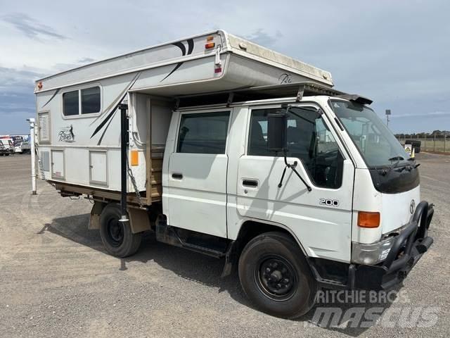 Toyota DYNA Flakbilar