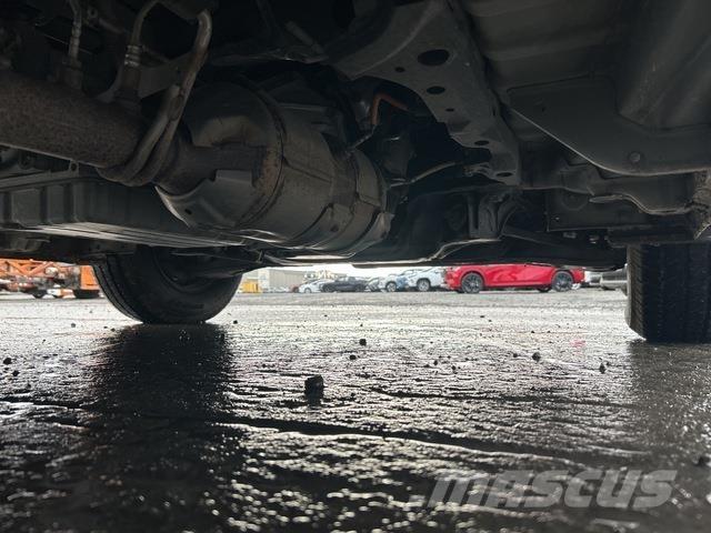Toyota HiAce Lätta skåpbilar
