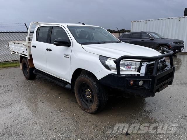 Toyota Hilux Övriga bilar