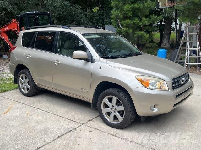 Toyota RAV4 Personbilar