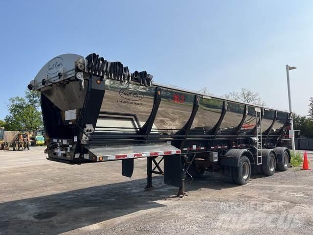  Trout River Walking floor semitrailers