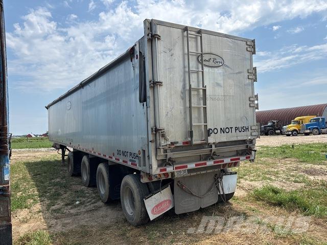  Trout River Walking floor semitrailers