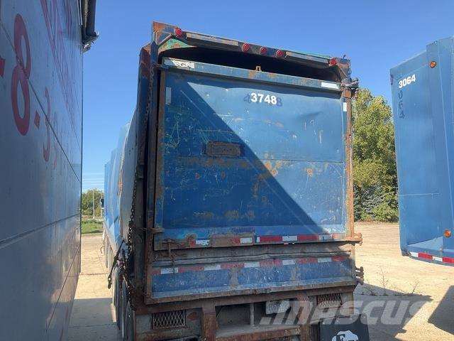 Universal  Walking floor semitrailers