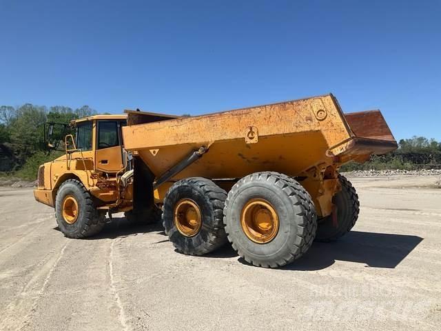 Volvo A25D Midjestyrd dumper